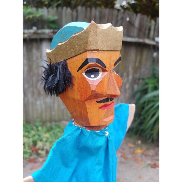Vintage Carved Wood Duke Hand Puppet, Collectable German Folk Art - Picture 3 of 10